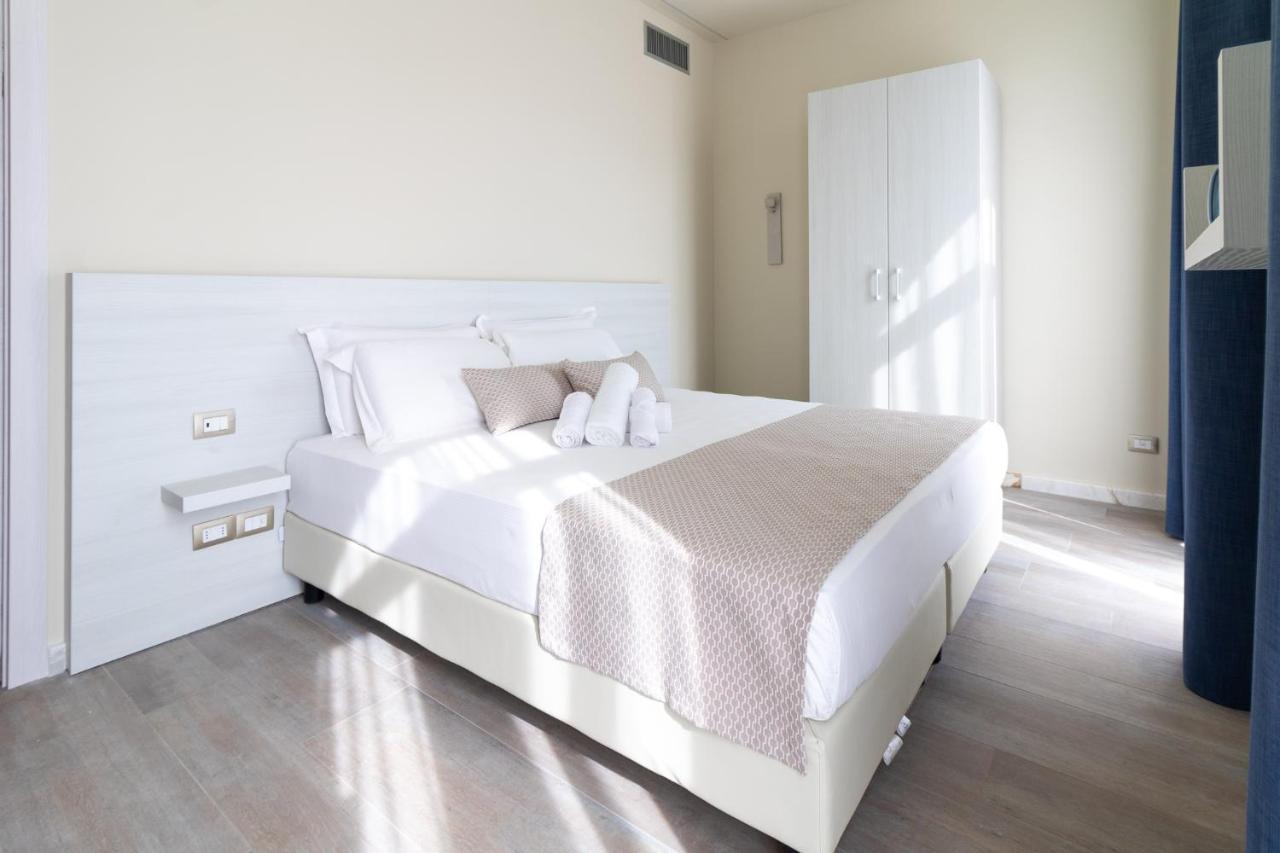 Doride Suites Boutique Hotel Marina Di Carrara Eksteriør bilde